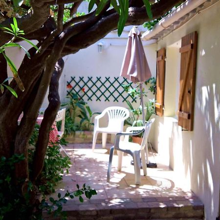 Logement Climatise Avec Jardin Et Parking Pour 2 Personnes En Bord De Plage La Ciotat Exterior photo